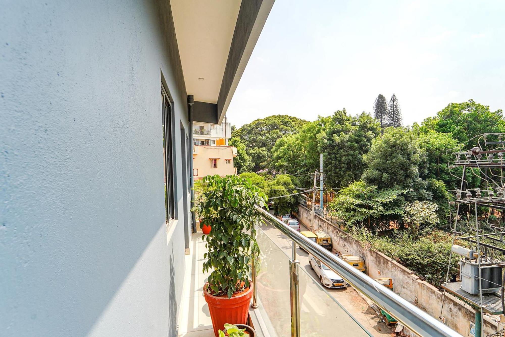 Fabhotel Metro Suites - Nr Esi Hospital Bangalore Esterno foto
